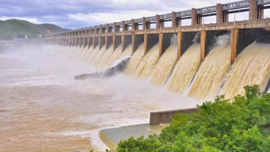 தொடர் கனமழை: மேட்டூர் அணையின் நீர்மட்டம் உயர்வு.. மற்ற அணைகளின் நிலவரம் எப்படி?